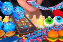 小姐姐吃美味的糖果比赛,小姐姐们的糖果美味争霸赛